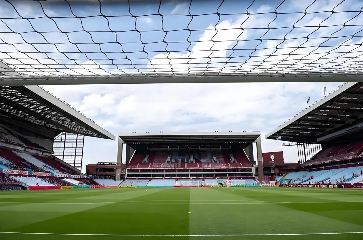 CNCS击败世界第4！ JamYoung 获得三杀并拉扯 Wicadia TyLoo 横扫EF